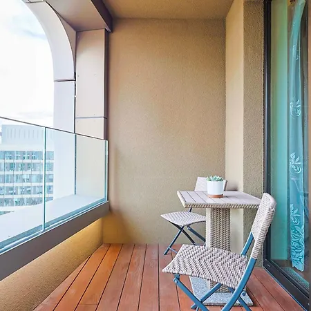 Sky Park Tower 2, Luxury With Free Parking 布拉迪斯拉发