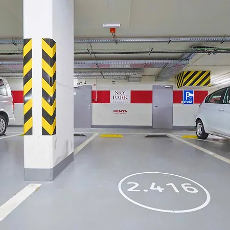 Sky Park Tower 2, Luxury With Free Parking