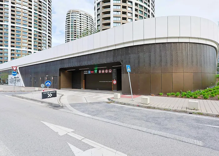 Sky Park Tower 2, Luxury With Free Parking Bratislava