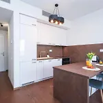 Sky Park Tower 2, Luxury With Free Parking Pressburg